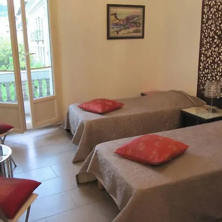 Happy Few Le Palais D Aigle Apartment